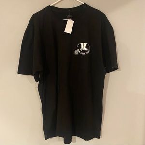 Vans tshirt NWT XL